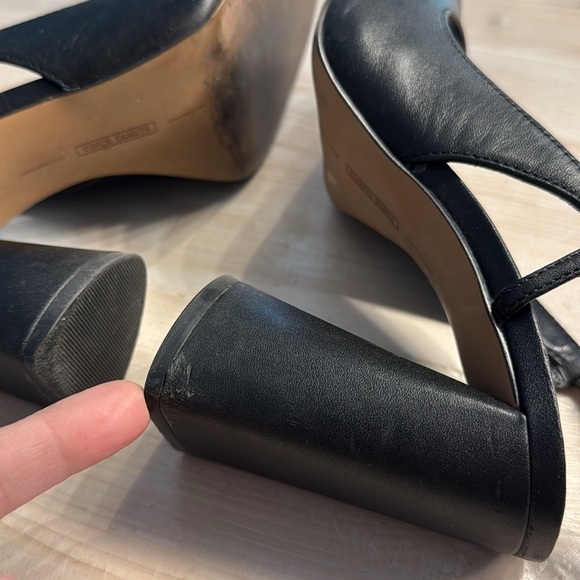 Vince Camuto Pump - Picture 9 of 9